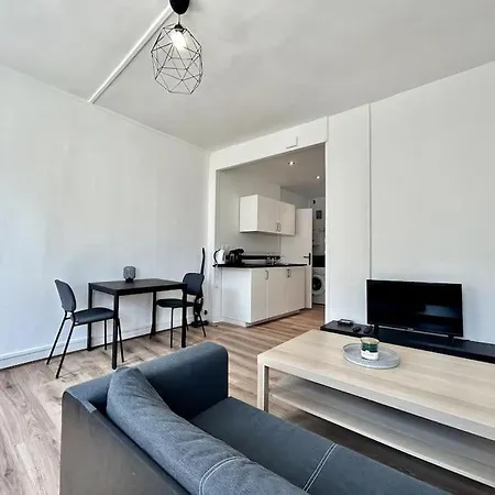 Apartment Dimitri F2 Proche Chu Et Saint Hilaire